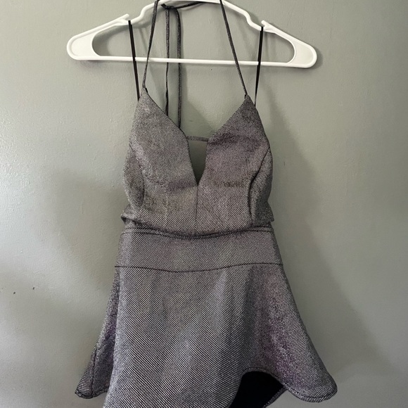 Top - Picture 1 of 2